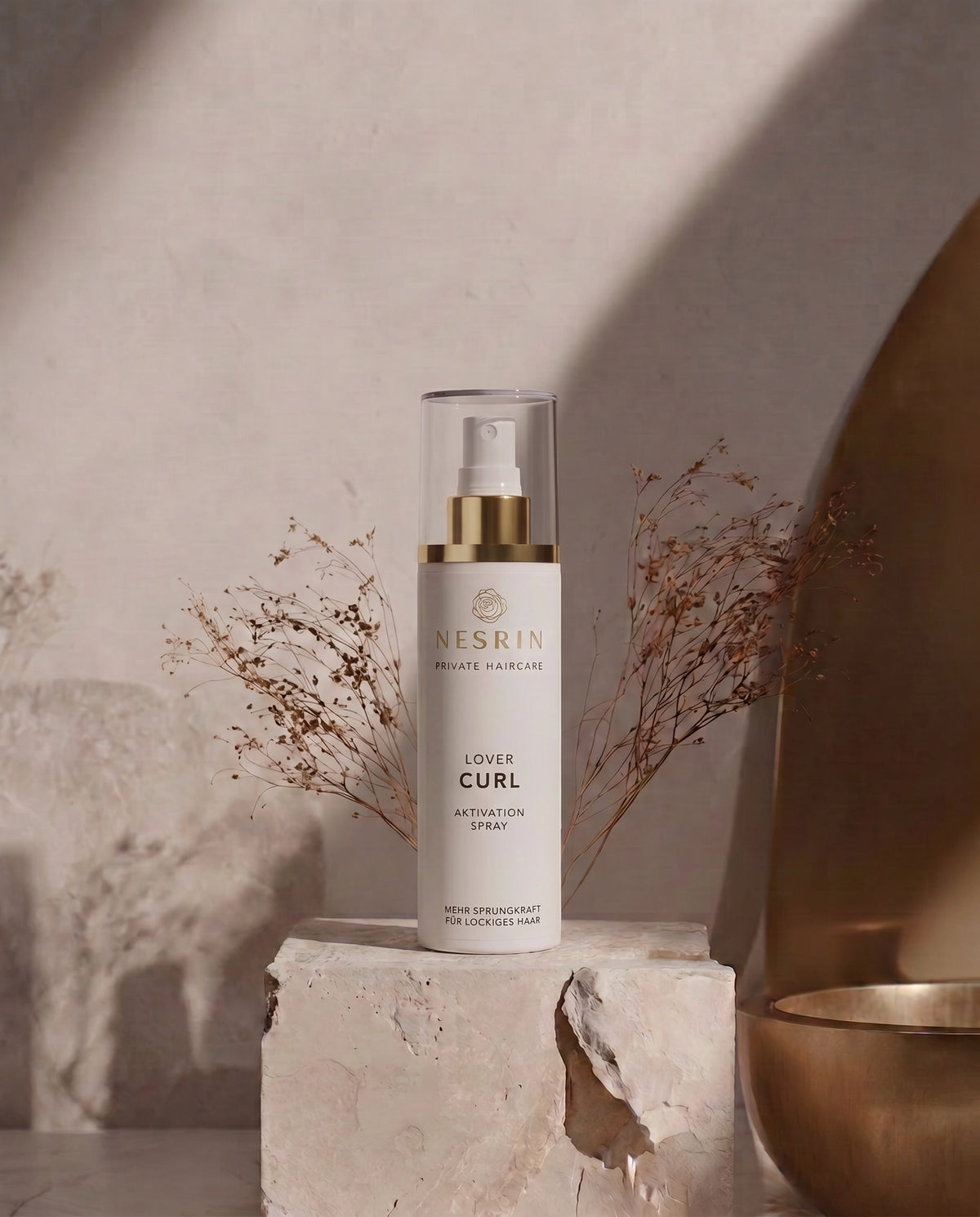 Lover Curl Activation Spray speziell für dauergewelltes Haar